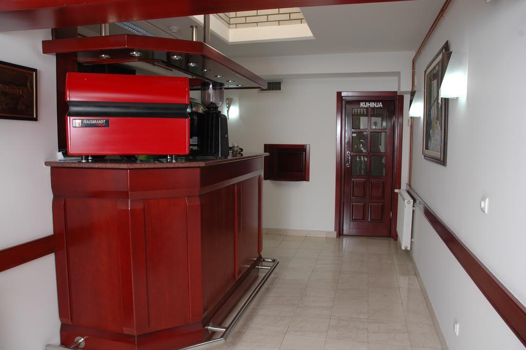 Vila Lux Milikic คราลเยโว ภายนอก รูปภาพ