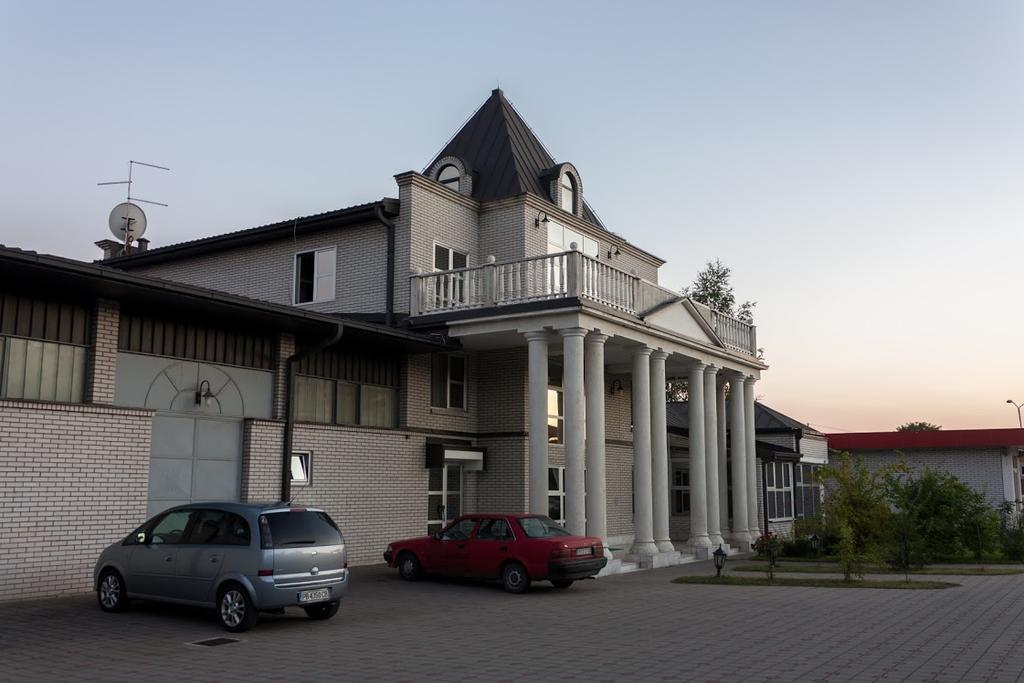 Vila Lux Milikic คราลเยโว ภายนอก รูปภาพ