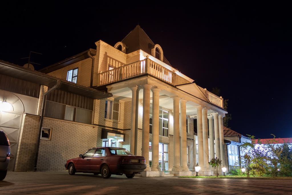 Vila Lux Milikic คราลเยโว ภายนอก รูปภาพ